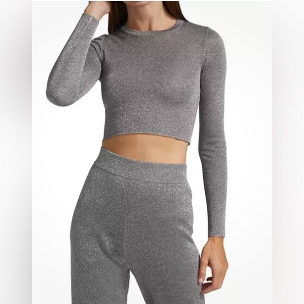 A290. ALICE + OLIVIA Ciara Crop Sweater in Silver Metallic